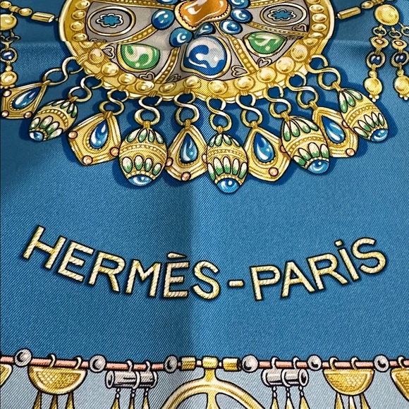 Hermès Blue and Yellow Silk Scarf - Picture 2 of 9